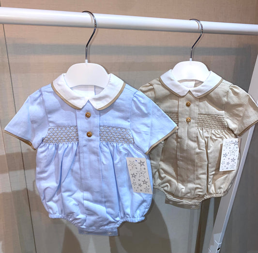 Classic baby occasion romper with wooden buttons